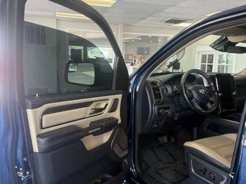 Used 2019 RAM 1500 Limited AWD/4WD image 6