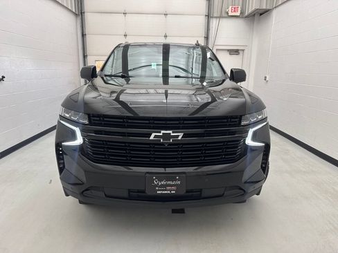 Used 2024 Chevrolet Tahoe RST w/ Luxury Package AWD/4WD image 2