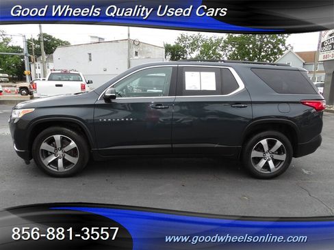 Used 2019 Chevrolet Traverse LT w/ LT Premium Package AWD/4WD image 8