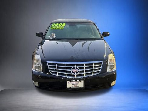 Used 2008 Cadillac DTS FWD image 3