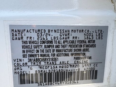 Used 2024 Nissan Sentra SV FWD image 18