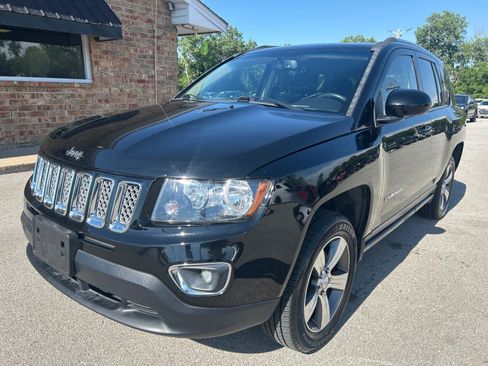 Used 2017 Jeep Compass High Altitude FWD image 1