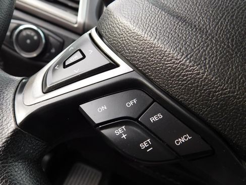 Used 2018 Ford Fusion S image 13