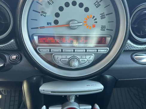 Used 2010 MINI Cooper S image 16