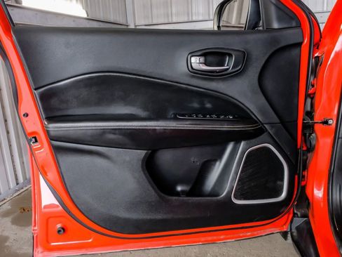 Used 2020 Jeep Compass Sport w/ Cold Weather Group image 43