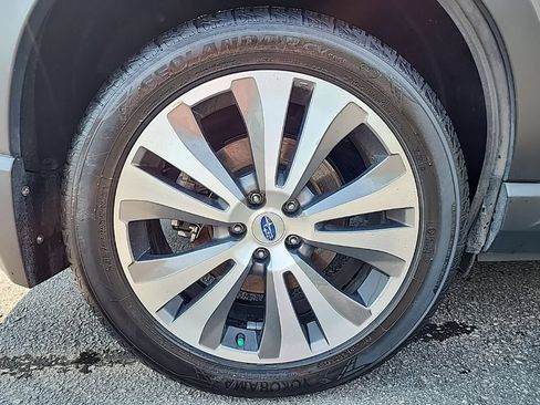 Used 2019 Subaru Ascent Touring w/ Popular Package #3 AWD/4WD image 26