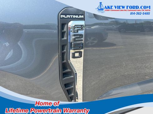 Used 2023 Ford F250 Platinum AWD/4WD image 6
