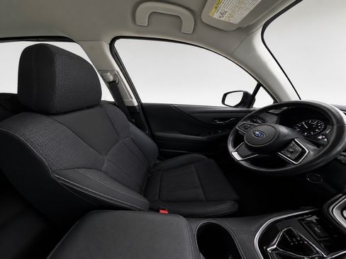 Used 2024 Subaru Outback Premium AWD/4WD image 10