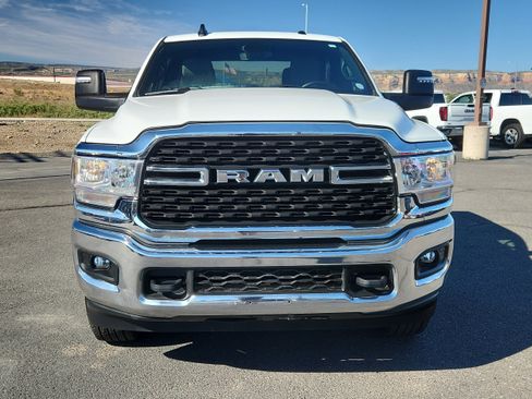 Used 2024 RAM 2500 Big Horn AWD/4WD image 7