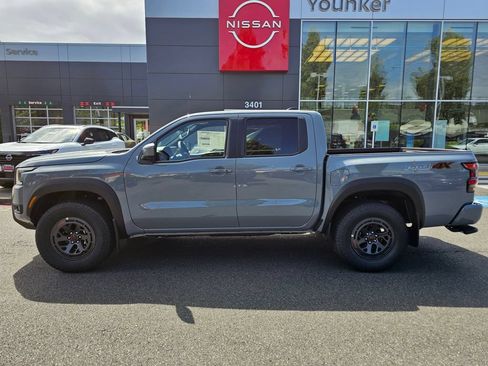 New 2026 Nissan Frontier PRO-4X w/ Tow Package AWD/4WD image 8