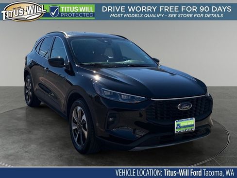 Used 2025 Ford Escape Platinum AWD/4WD image 1