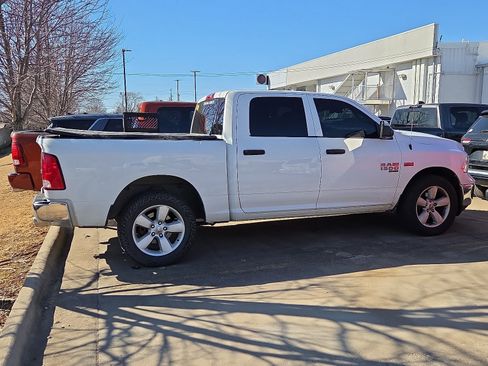 Used 2022 RAM 1500 Tradesman w/ Tradesman SXT Package image 3