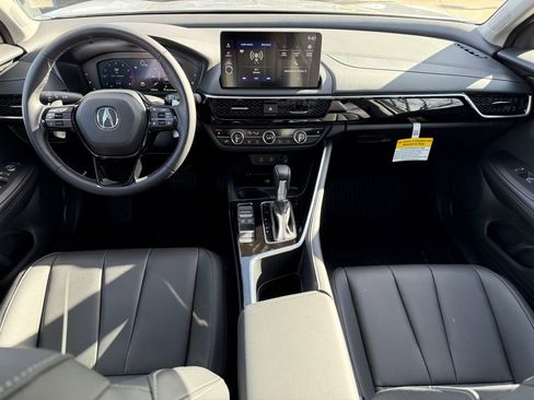 Certified 2025 Acura ADX Base image 17