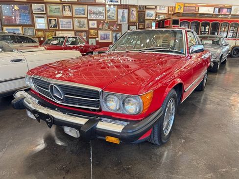 Used 1986 Mercedes-Benz 560 SL image 1