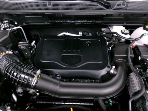 Used 2025 Chevrolet Blazer LT image 16