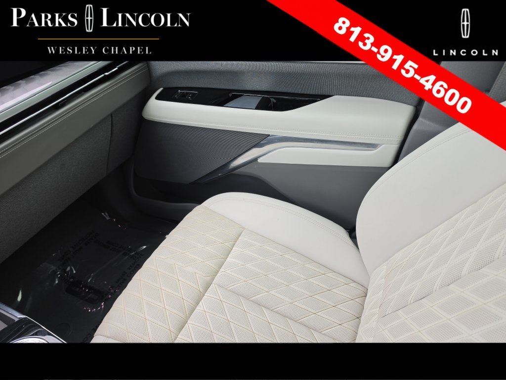 Used 2026 Cadillac Escalade IQ Sport 1 w/ LPO, ONYX Package AWD/4WD image 14