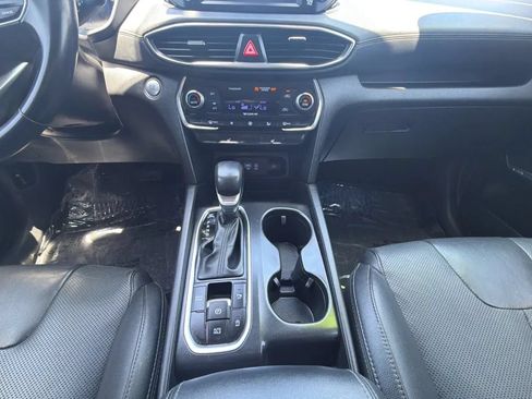 Used 2019 Hyundai Santa Fe Limited FWD image 13
