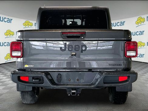 Used 2021 Jeep Gladiator Sport AWD/4WD image 5
