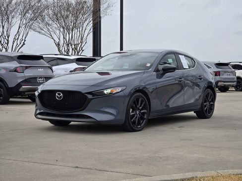 Used 2024 MAZDA MAZDA3 s AWD/4WD image 2