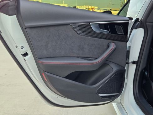 Used 2025 Audi S5 Premium Plus image 16