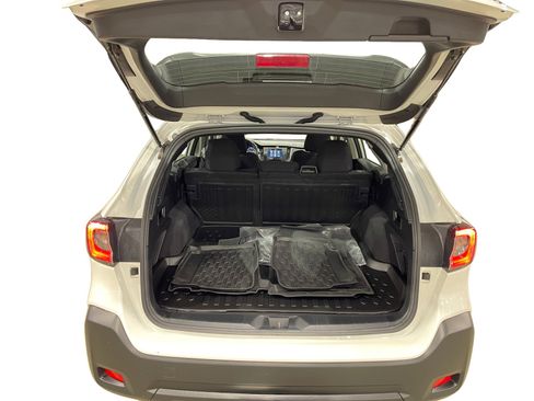 Certified 2025 Subaru Outback image 5