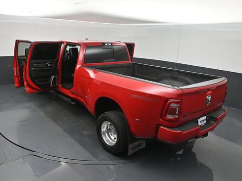 Used 2023 RAM 3500 Laramie AWD/4WD image 59