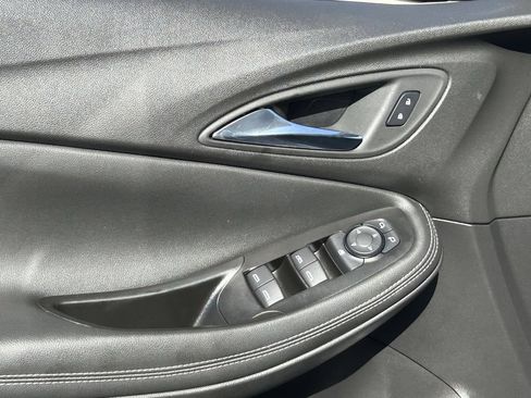 Used 2023 Buick Encore GX Select w/ Experience Buick Package FWD image 25
