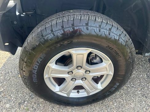 Used 2019 Jeep Wrangler Unlimited Sport S AWD/4WD image 8
