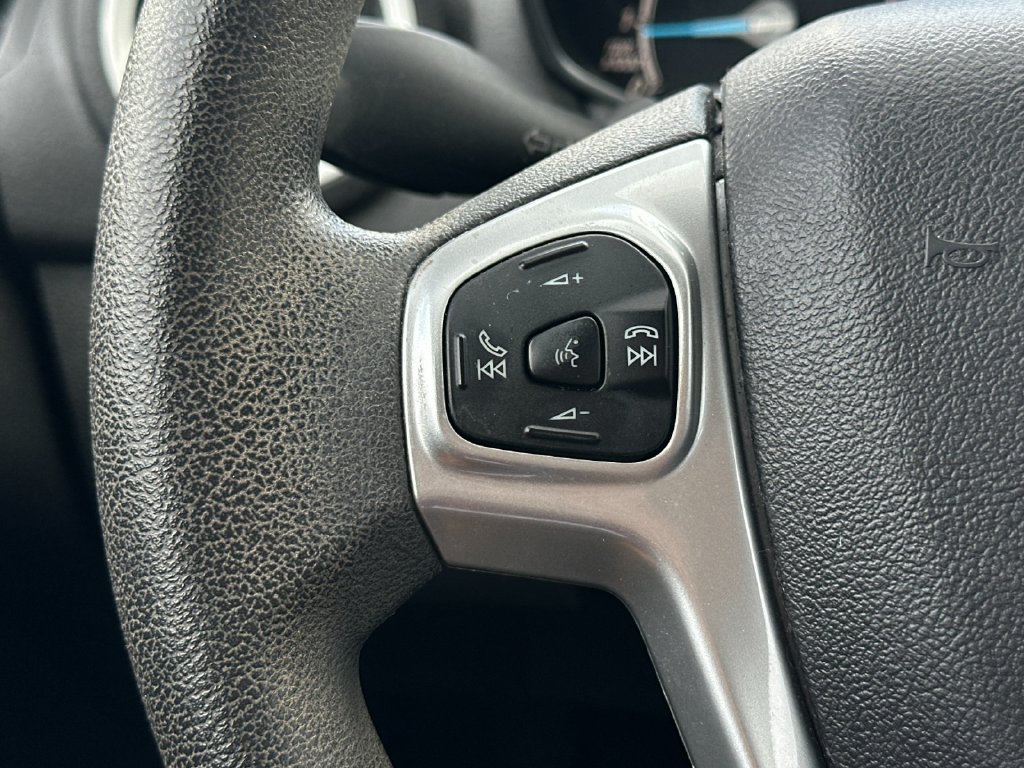Used 2018 Ford Fiesta SE FWD image 21