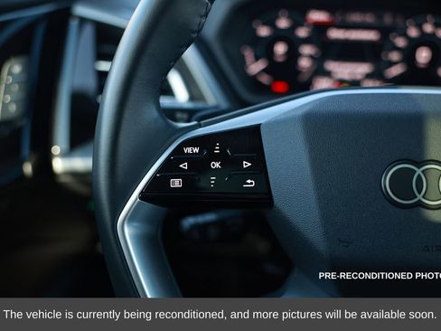 Used 2024 Audi Q4 e-tron Premium Plus w/ Premium Plus image 21