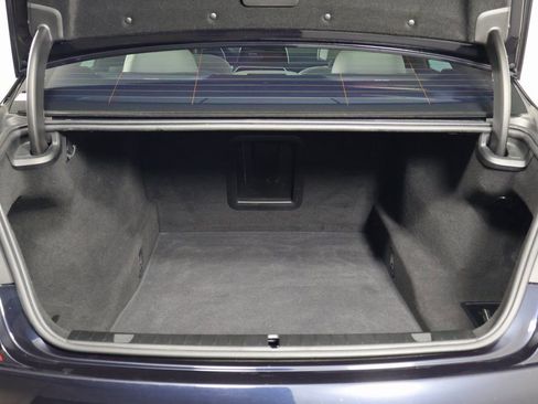 Used 2019 BMW 750i xDrive w/ M Sport Package image 14