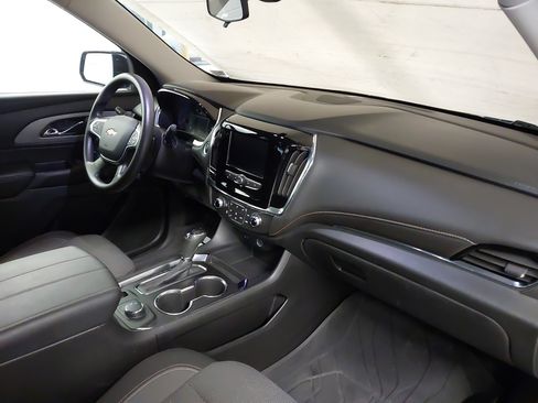 Used 2020 Chevrolet Traverse LS w/ LPO, Floor Liner Package FWD image 29