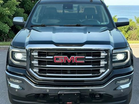 Used 2017 GMC Sierra 1500 SLT AWD/4WD image 4