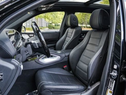 Used 2024 Mercedes-Benz GLS 450 4MATIC w/ Pinnacle Trim Package image 39