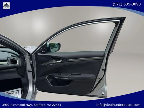 Used 2018 Honda Civic EX image 14
