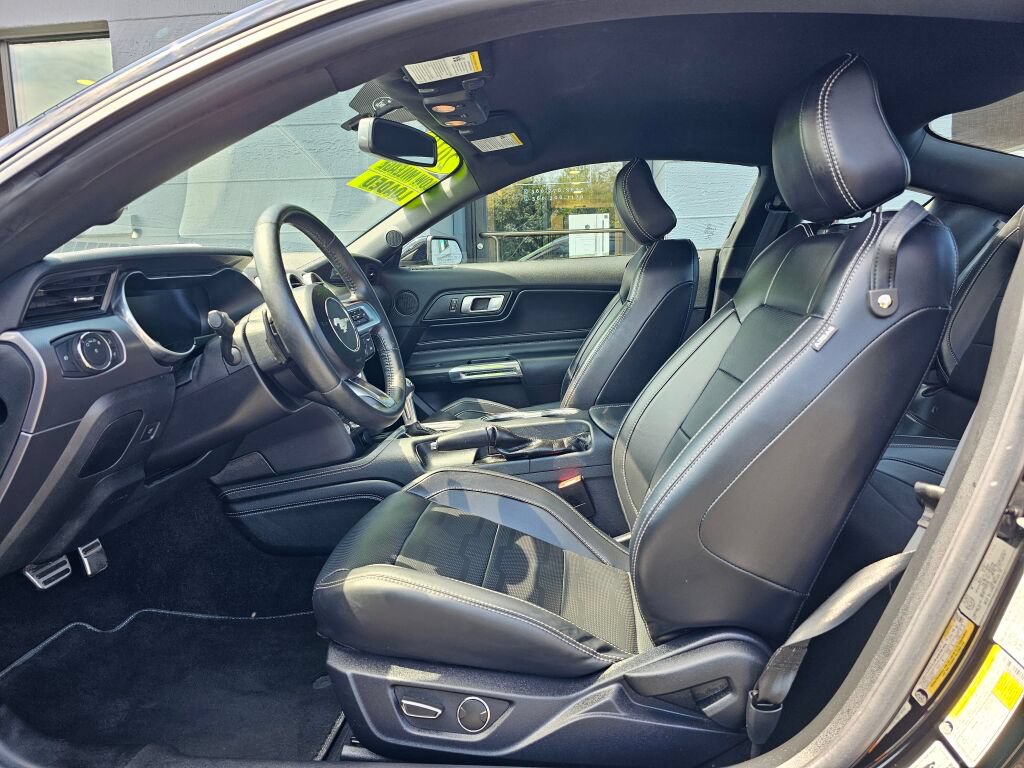 Used 2019 Ford Mustang GT Premium w/ Equipment Group 401A RWD image 17