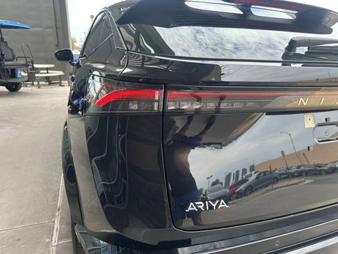 Used 2023 Nissan Ariya image 13