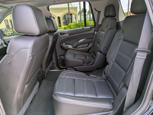 Used 2019 GMC Yukon Denali w/ Denali Ultimate Package AWD/4WD image 13