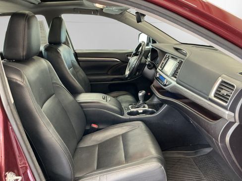 Used 2017 Toyota Highlander Limited AWD/4WD image 15