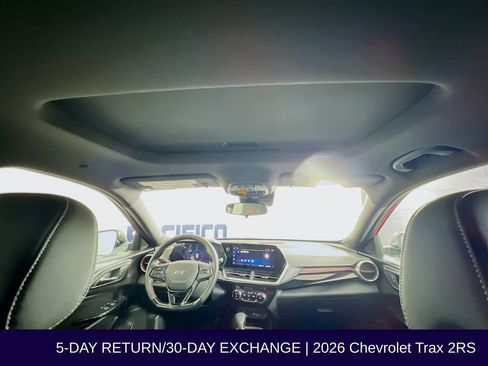 Used 2026 Chevrolet Trax RS w/ Sunroof Package image 38