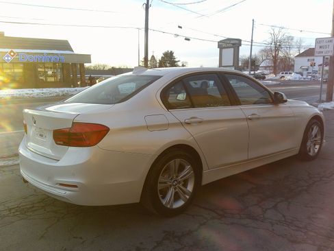 Used 2017 BMW 330i xDrive xDrive image 9