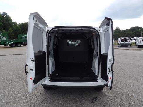 Used 2022 RAM ProMaster City Tradesman FWD image 28