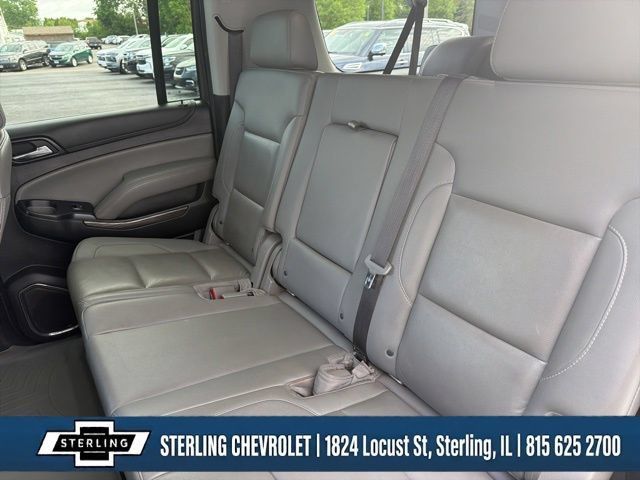 Used 2019 Chevrolet Suburban LT AWD/4WD image 14