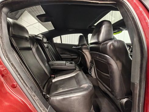 Used 2021 Dodge Charger SXT w/ Leather Interior Group RWD image 21