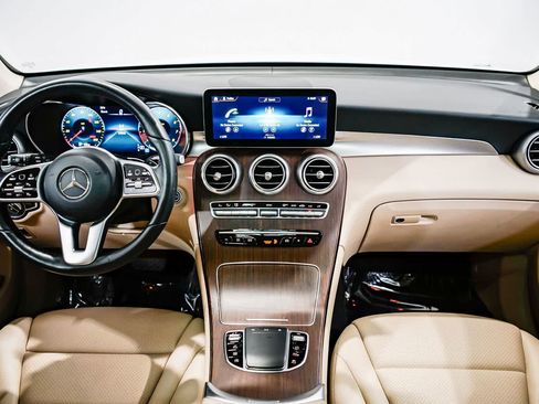 Certified 2022 Mercedes-Benz GLC 300 4MATIC image 12