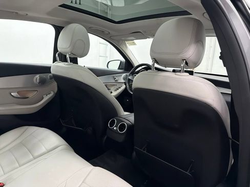 Used 2015 Mercedes-Benz C 300 4MATIC Sedan image 29
