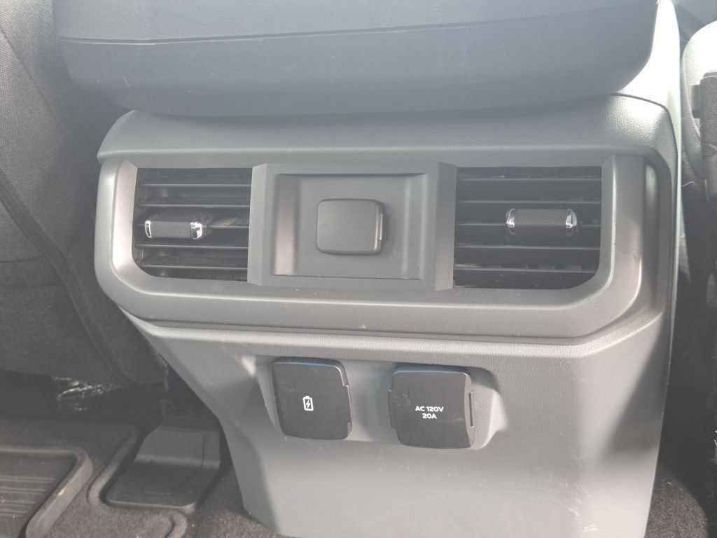 Used 2021 Ford F150 XLT w/ Equipment Group 302A High AWD/4WD image 12