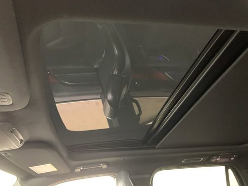 Used 2024 Lincoln Navigator Premiere AWD/4WD image 32