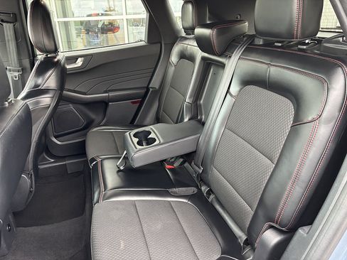 Used 2024 Ford Escape ST-Line AWD/4WD image 15