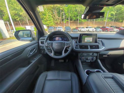 Used 2024 Chevrolet Tahoe RST w/ Luxury Package AWD/4WD image 30